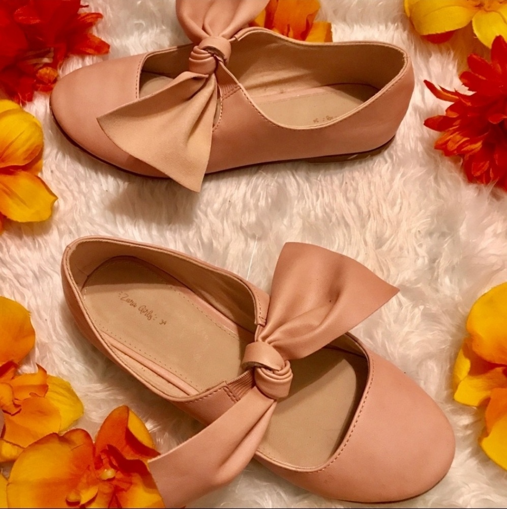 EUC Zara Pink Dress Shoes
